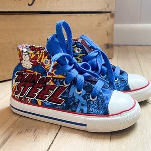 Toddler size 8 super man converse shoes